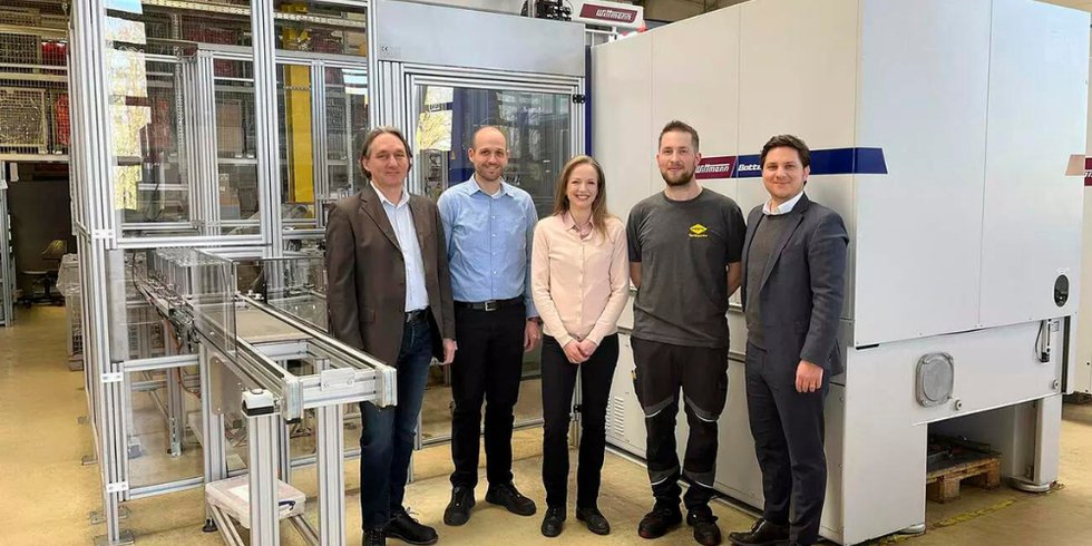 Case study: MESTO saves space and energy with injection moulding machines from Wittmann Battenfeld
